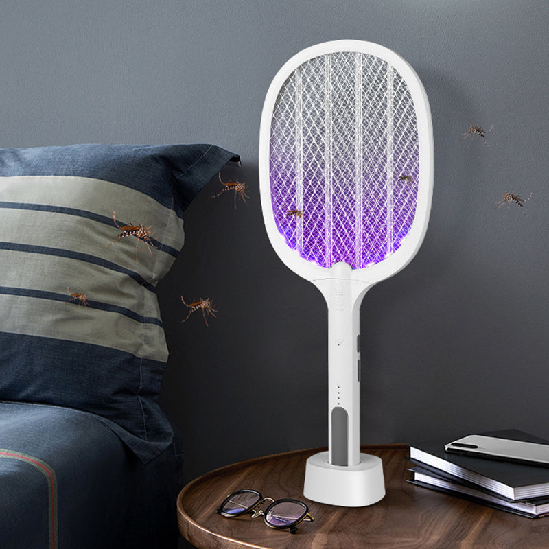 Highly effective manual mosquito and insect swatter