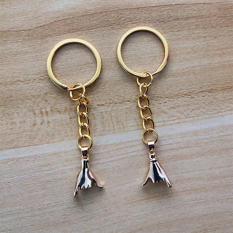 Promise Never to Be Apart Pull Hook Finger Couple Matching Keychains