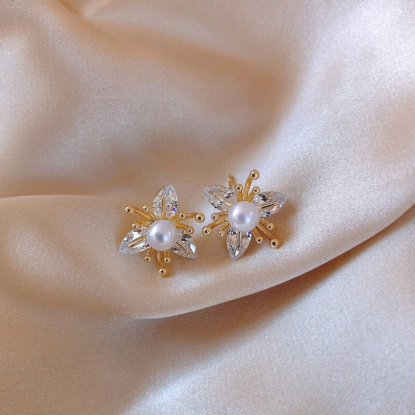 Crystal & Pearl Flower Earrings