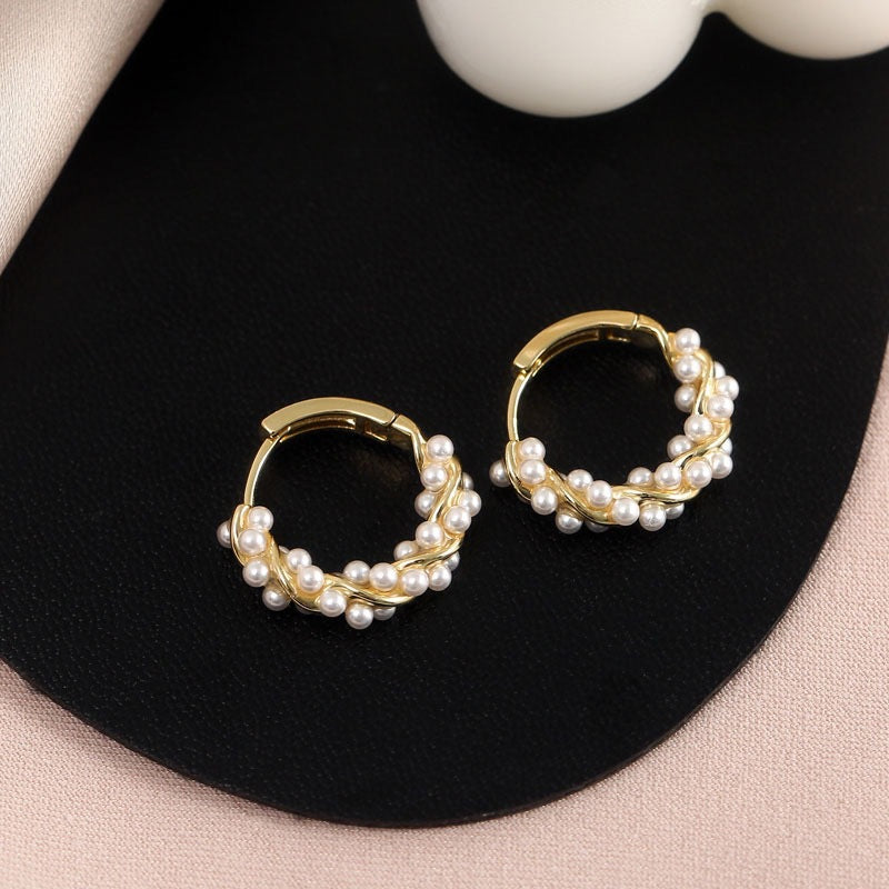 Minimalist Delicate Twisted Pearl Hoop Earrings