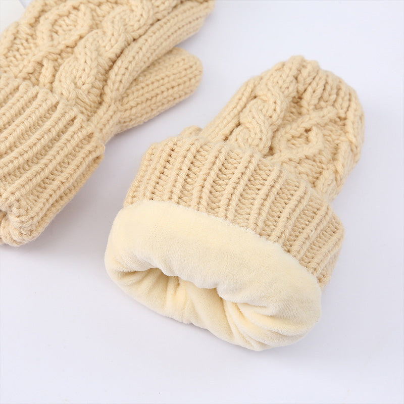 Diamond-shaped Finger-covered Woolen Gloves