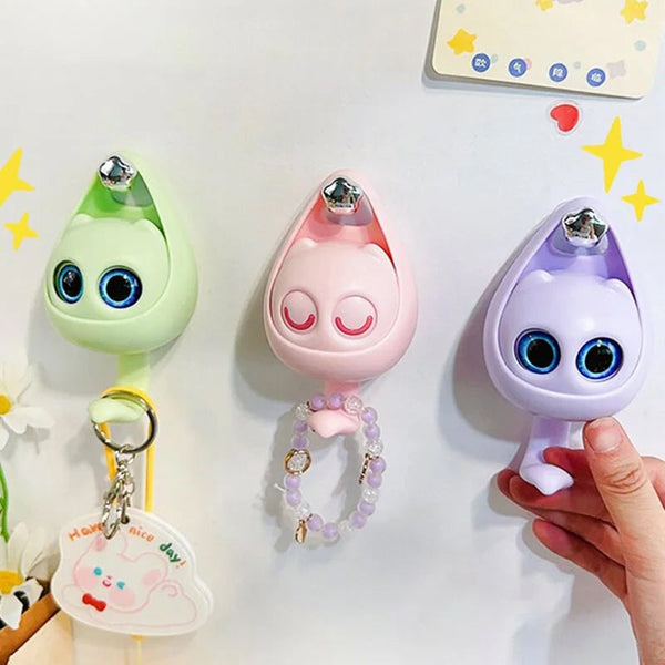 Creative Cute Cartoon Wink Cat Hooks