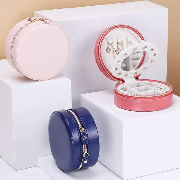 Three layers round portable jewelry box