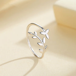 Creative Wrap Around Leaf Ring