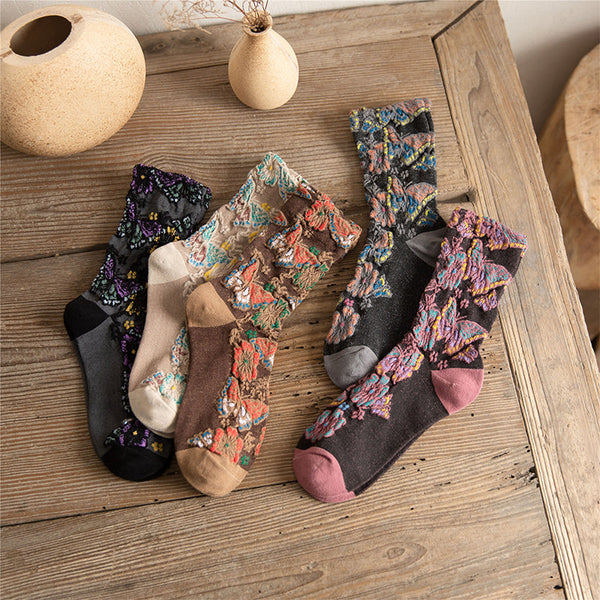 5 Pairs Women's Vintage Embossed Floral Mid-calf Socks