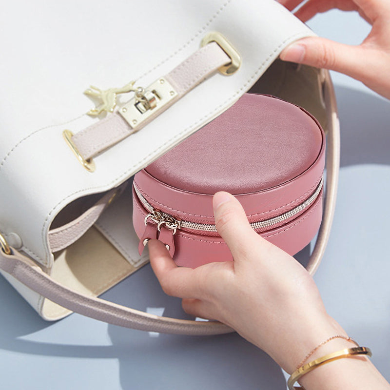 Three layers round portable jewelry box