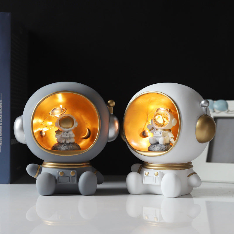 Astronaut Figurines Bank