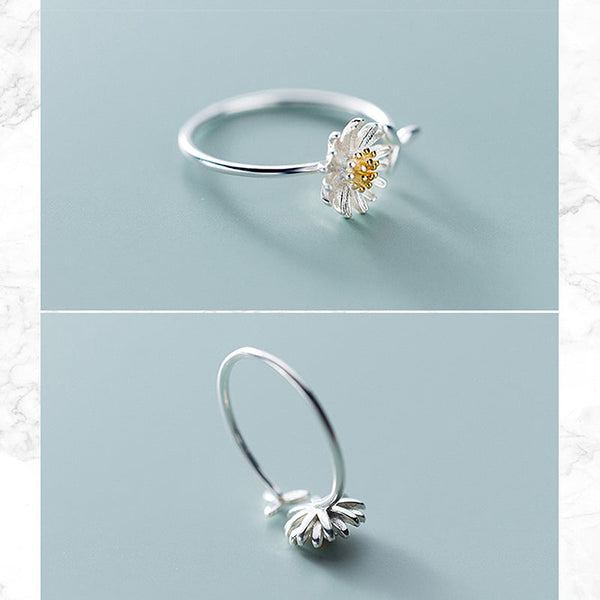 Blooming Daisy Flower Ring