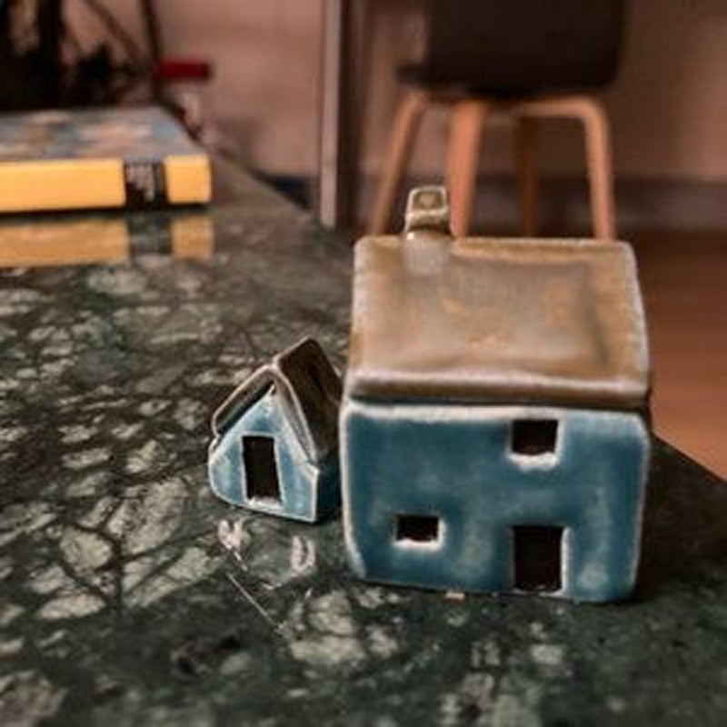 Tiny House& Meaningful Collectibles